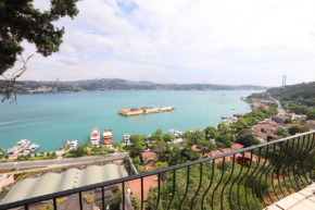 Splendid Flat with a Panoramic Bosphorus View and Excellent Location in Besiktas, Istanbul